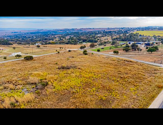 25,000M² VACANT LAND FOR SALE IN LAEZONIA